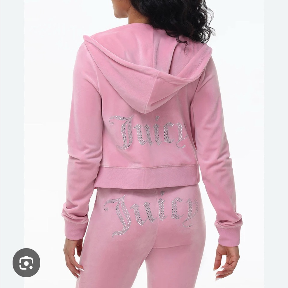 [L] Juicy Couture two-piece luxurious velour two piece tracksuit in Whisper Pink